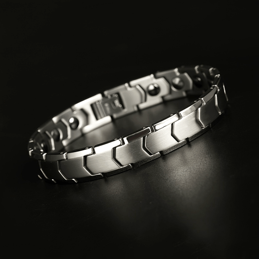 Fashionable Minimalist Stainless Steel Bracelet